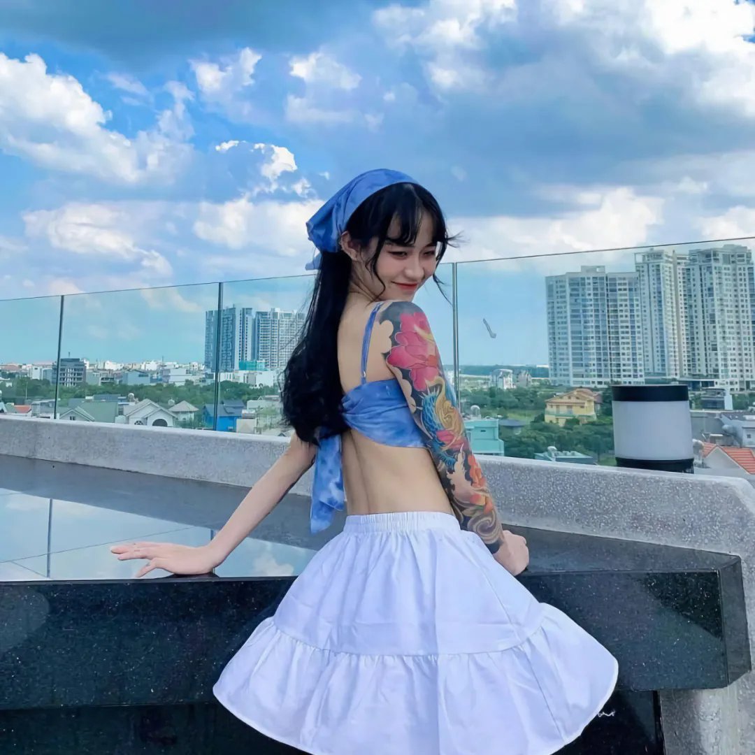 公子墨上香